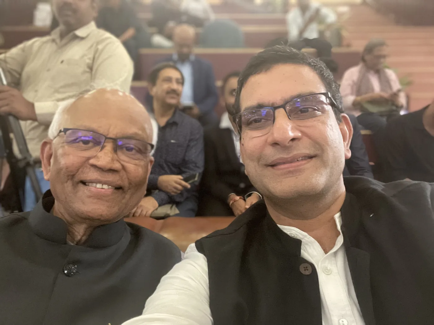 Kashyap Kompella with Dr Ramesh Mashelkar at the Bangalore Business Literature Festival